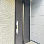 玄関ドアになります。タッチレスキーにも、対応しております。
