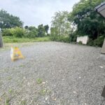【お庭】南側にはお庭がございます。倉庫を置いたり、ガーデニングをしたりなど、多様にご活用いただけそうですね。