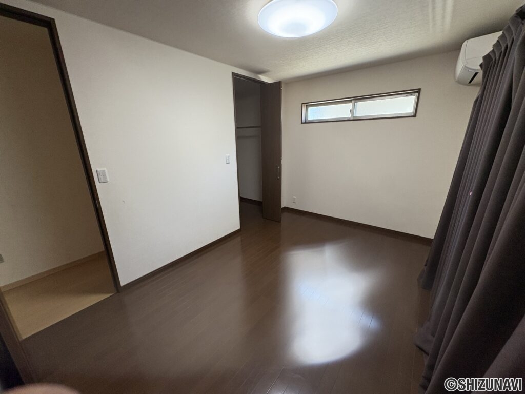 洋室です