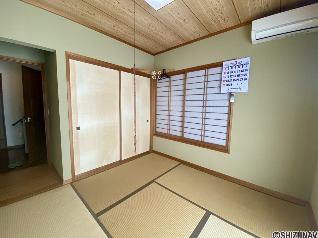 1階　東側の和室です。