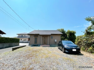【リフォーム済/外観（別角度）】外壁塗装を行いました。ご購入後、すぐにご自身で塗装の必要がないのは嬉しいポイントです。