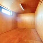 【リフォーム後／屋根裏収納】11帖洋室から小屋裏収納に上がることができます。小窓付きで換気もできますよ。