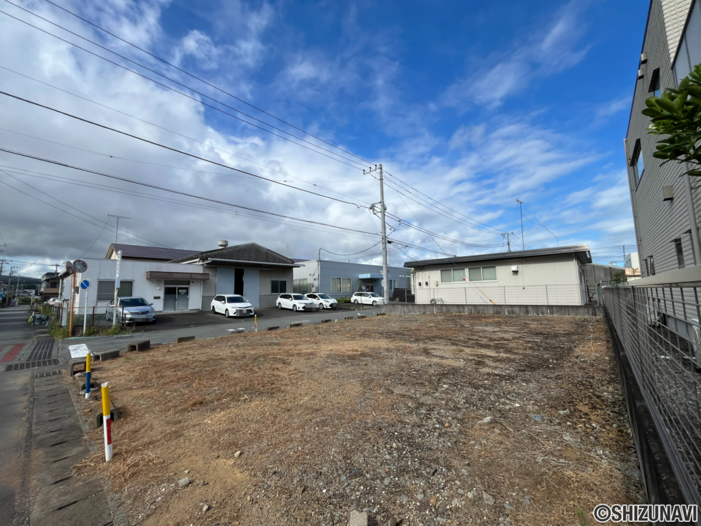 沼津市若葉町　約66坪角地の住宅用地が出ました！沼津市立金岡小学校・金岡中学区の画像