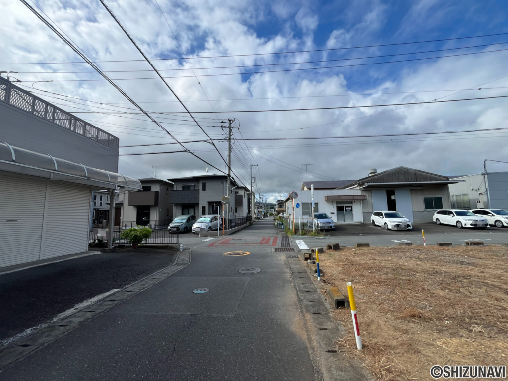 沼津市若葉町　約66坪角地の住宅用地が出ました！沼津市立金岡小学校・金岡中学区の画像