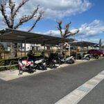 屋根付きバイク置場