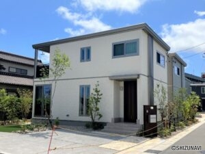 磐田市上岡田 18号地