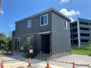 磐田市上岡田 21号地