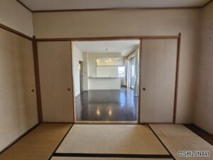 クイーンズタウン今泉　501号室　角部屋　 4LDKの画像