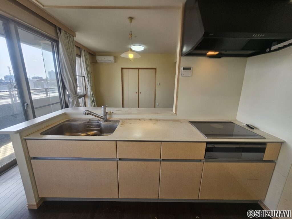 クイーンズタウン今泉　501号室　角部屋　 4LDKの画像