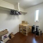 バルコニー側洋室のWICです。　　収納力も豊富です