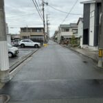 龍禅寺　東側道路