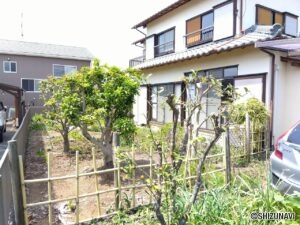 敷地南東側から撮影