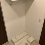 防水パン付き室内洗濯機置き場です。
