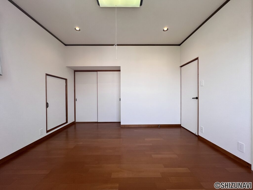 島田市番生寺　2F東洋室