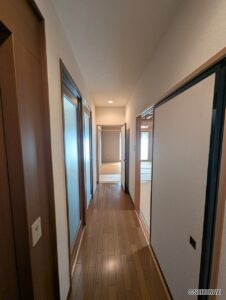 ２階廊下です
