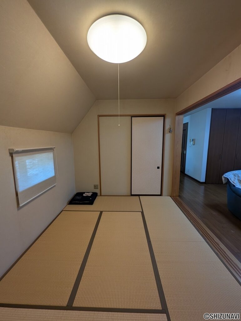 リビング隣の和室です