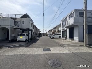 前面道路（私道）入り口