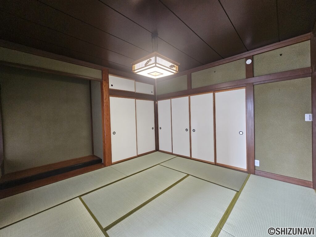8帖和室