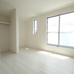 【2号棟】洋室④広さ5.13帖、南向き、バルコニー行き来できます！