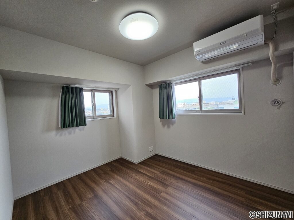 【仲介手数料不要】サーパス沼津本田町　408号　角部屋の画像