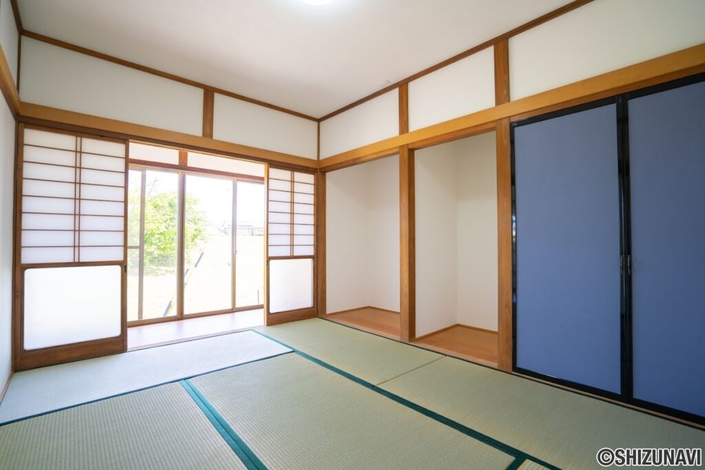 1階和室　別角度です。