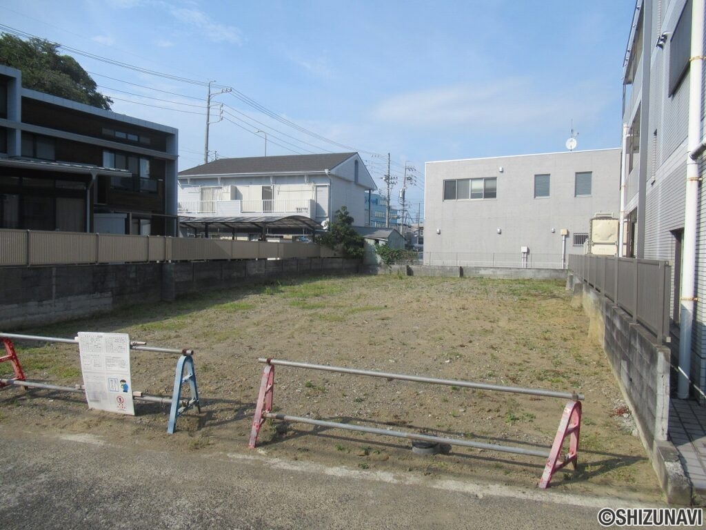 駿河区八幡5　外観