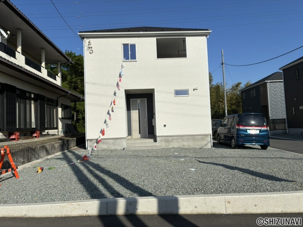 新築一戸建て　富士宮市 小泉 (富士根駅) 2階建 3LDKの画像