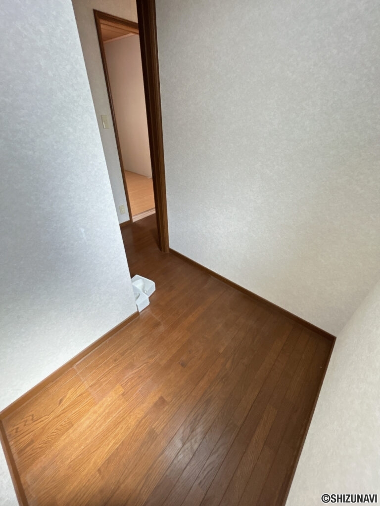 【2階納戸】