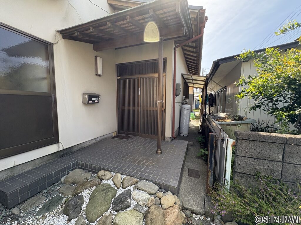 外玄関①