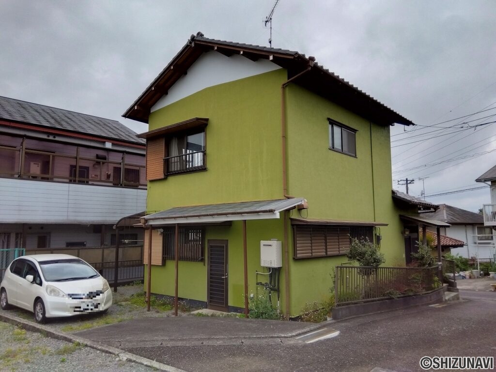 富士宮市小泉　中古住宅　外観