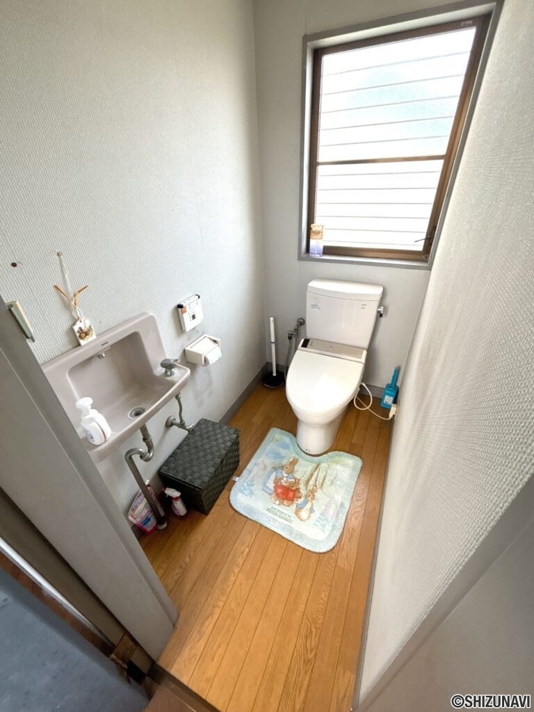 富士市中野　戸建　内観