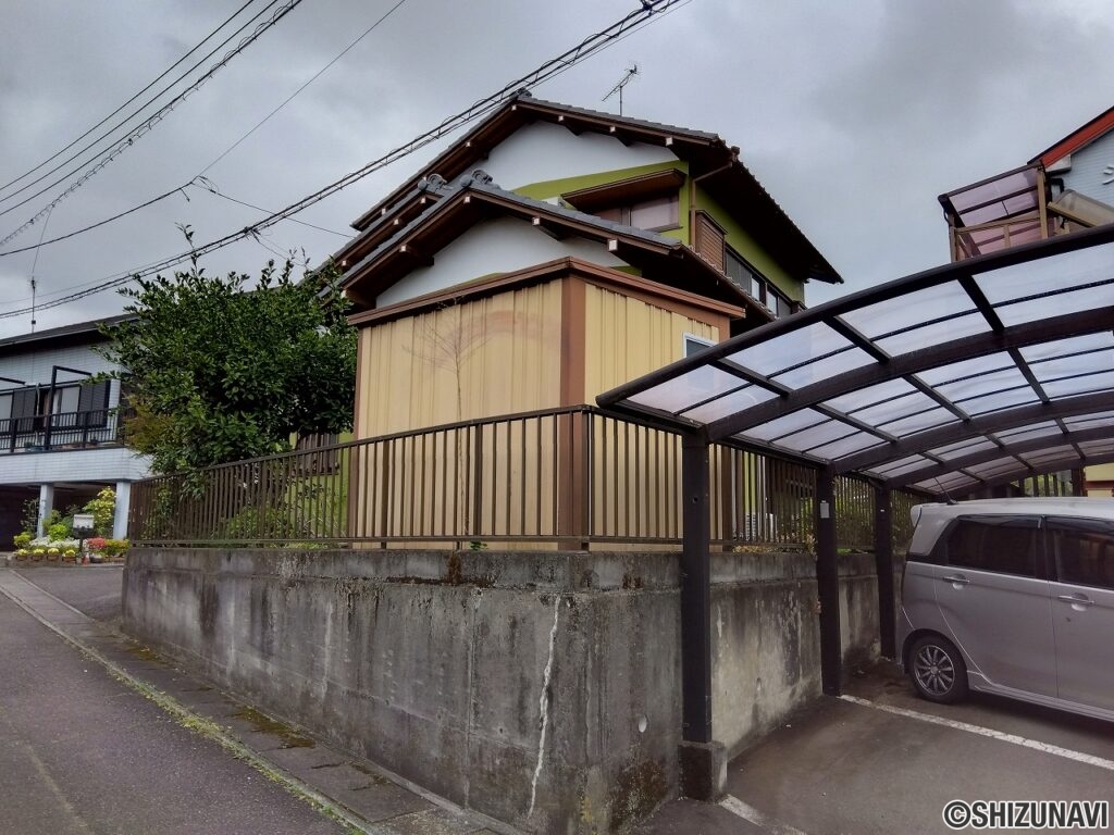 富士宮市小泉　中古住宅　外観