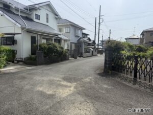 磐田市東貝塚　売土地　整形地・角地　解体更地、確定測量渡し　建築条件なしの画像