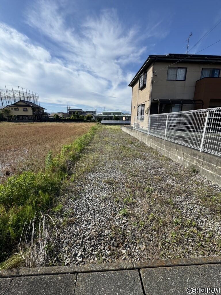 接道幅は約4ｍです
