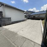 駐車場　間口