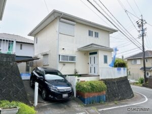 掛川市旭ケ丘２丁目　3SLDK　中古住宅の物件画像