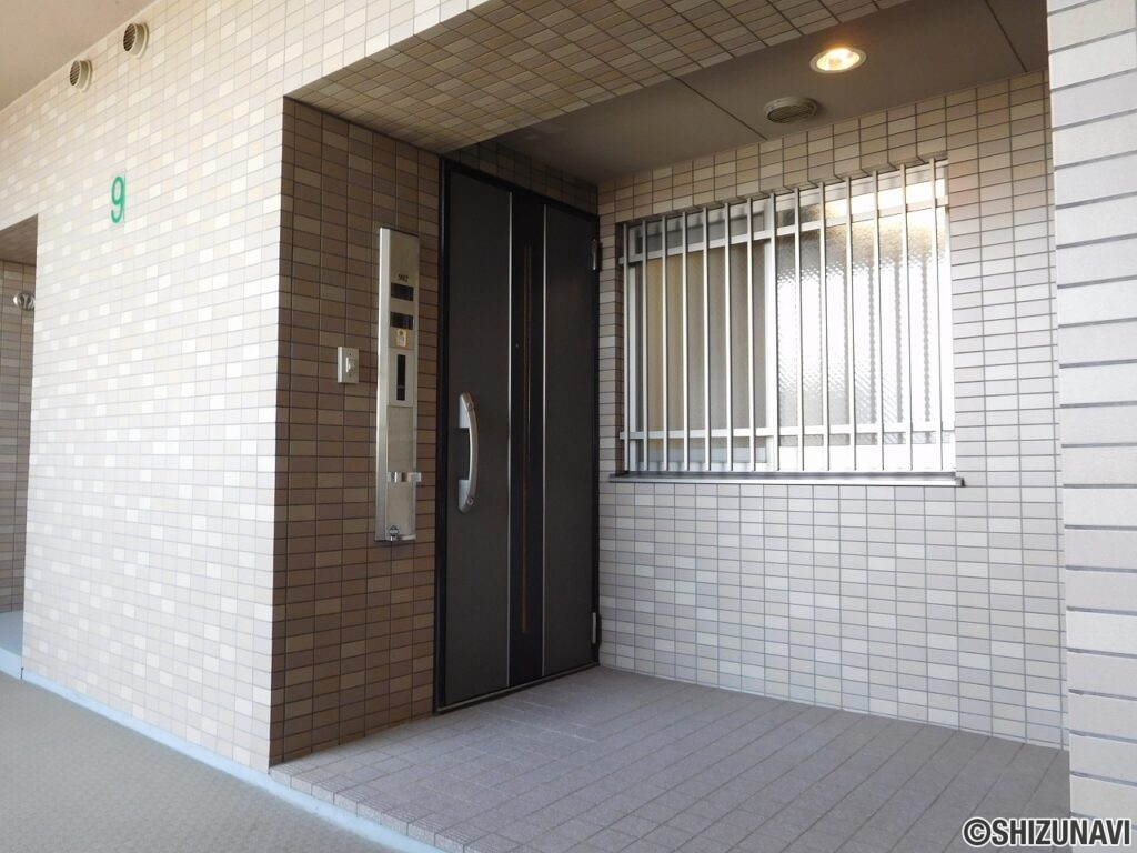 サーパス大岡公園　