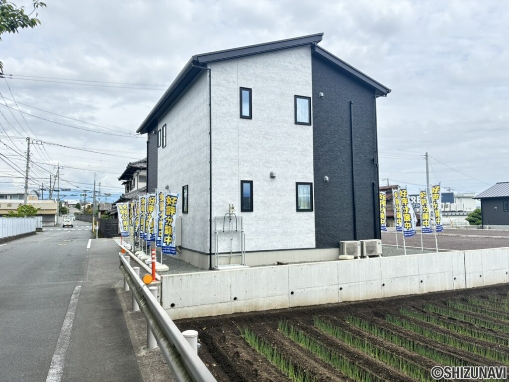 未入居一戸建て　富士宮市宮原　2階建　4LDKの画像