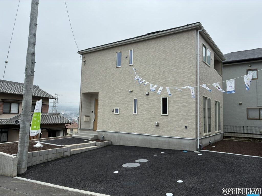 新築　富士宮　黒田　駐車場