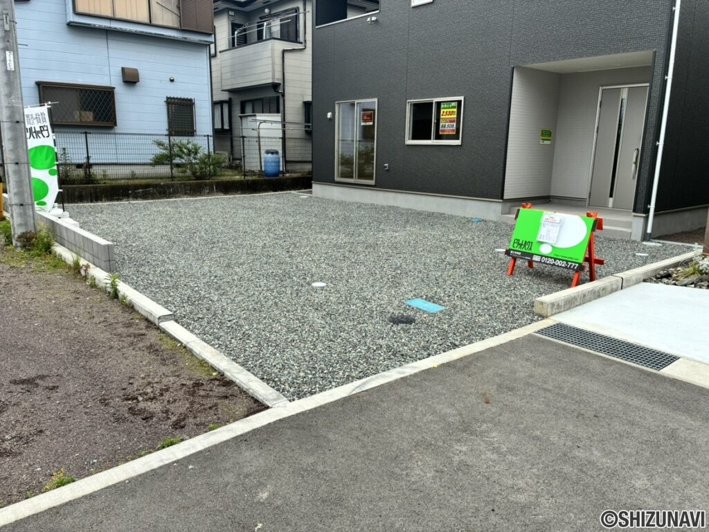 富士市 中里 (須津駅) 2階建 4LDKの画像