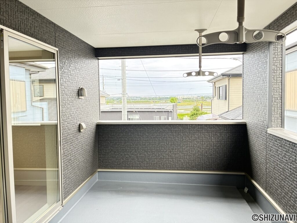富士市 中里 (須津駅) 2階建 4LDKの画像