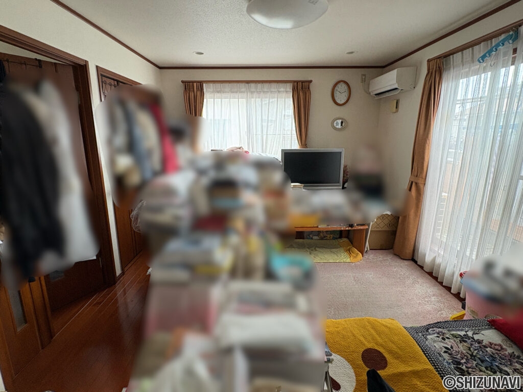 2階にリビングがございます。
