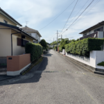 北側前面道路です。