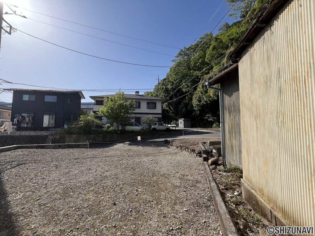 長泉町上長窪　角地の画像
