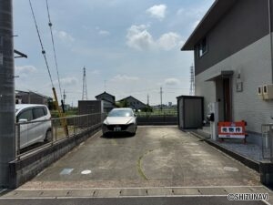 駐車場【最大4台駐車可能】