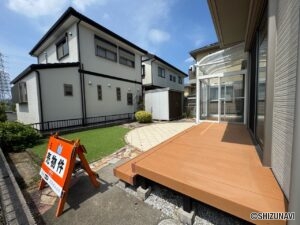 ウッドデッキ