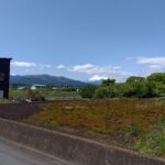 道路側からは富士山を眺めることができます。