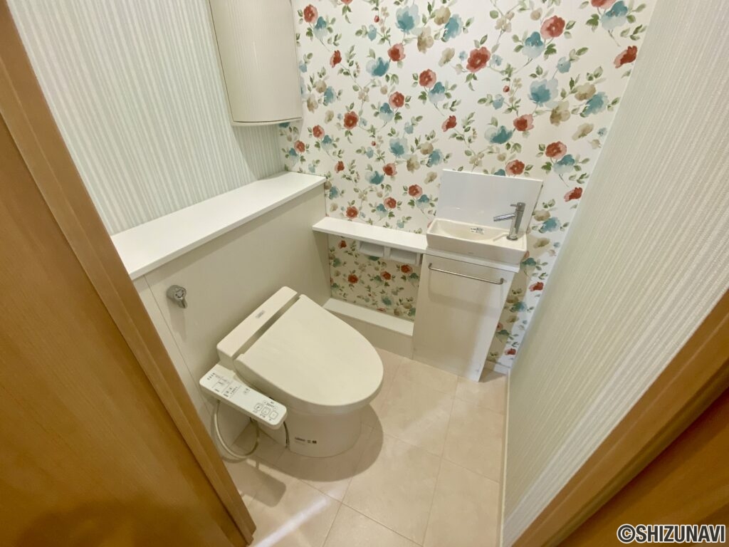 2階トイレです