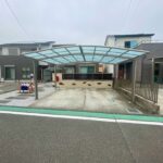 駐車場はカーポートがございます。