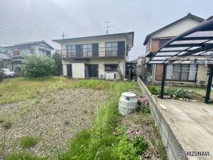 隣地との堺もしっかりしています
